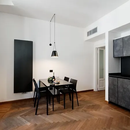 Dome's Charme - The House Of Travelers Apartment *