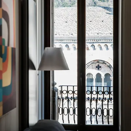 Dome's Charme - The House Of Travelers Apartment