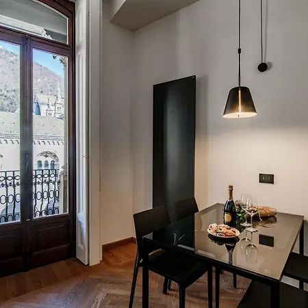 Dome's Charme - The House Of Travelers Apartment Como