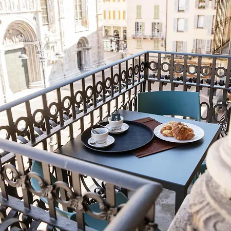 Dome's Charme - The House Of Travelers Apartment
